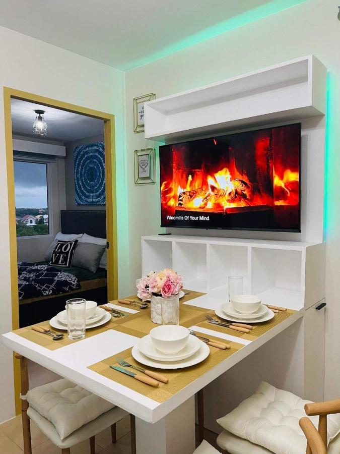 Lovely 2 Bedroom Condo Unit Iloílo Exterior foto